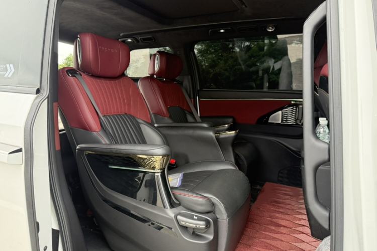 Used GAC Trumpchi M8 2023 Zongshi Series 400T Ultimate Edition Interior 3