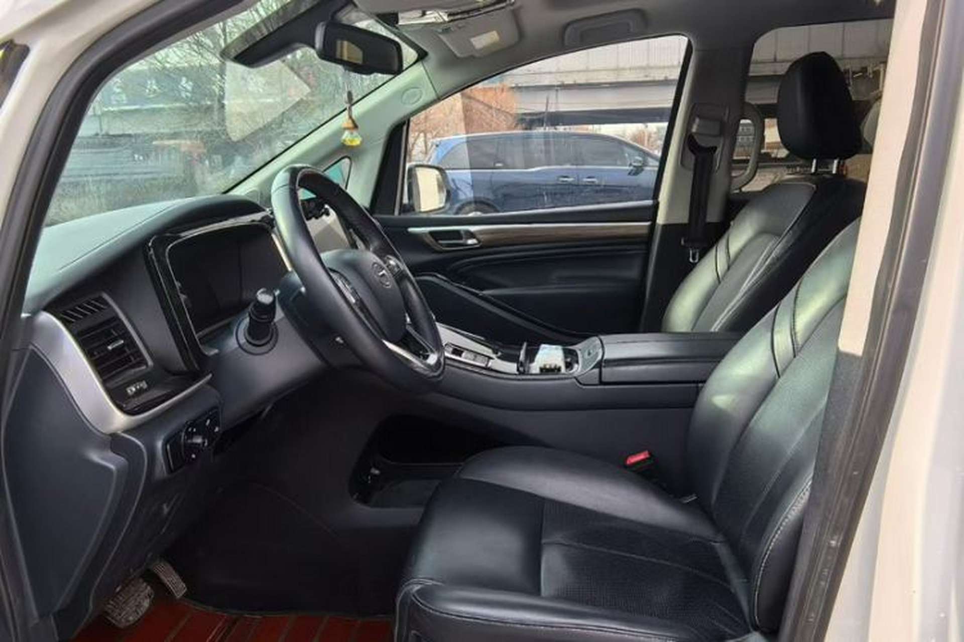 Used GAC Trumpchi M8 2023 Lingxiu Series 390T Prestige Edition Interior 3
