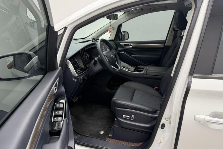Used GAC Trumpchi M8 2023 Lingxiu Series 390T Luxury Edition Interior 4