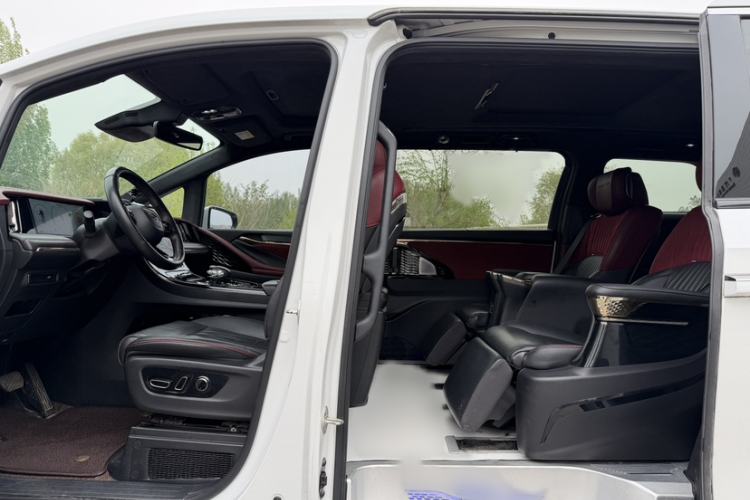 Used GAC Trumpchi M8 2023 Zongshi Series 400T Flagship Edition Interior 4