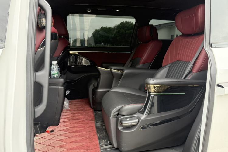 Used GAC Trumpchi M8 2023 Zongshi Series 400T Ultimate Edition Interior 4