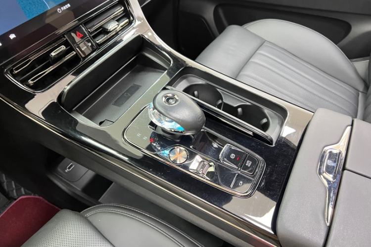Used GAC Trumpchi M8 2023 Zongshi Series 400T Ultimate Edition Interior 4