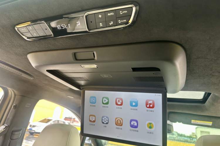 Used GAC Trumpchi M8 2023 Zongshi Series Dual-Motor YuZun Edition Interior 4