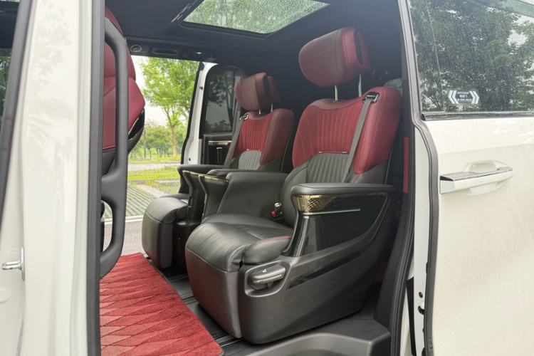 Used GAC Trumpchi M8 2023 Zongshi Series 400T Ultimate Edition Interior 4
