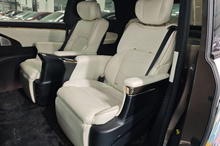 Used GAC Trumpchi M8 2023 Zongshi Series 400T Flagship Edition Interior 4