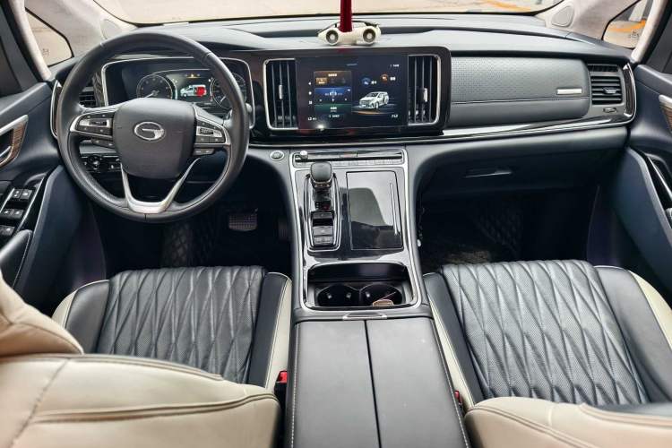 Used GAC Trumpchi M8 2023 Lingxiu Series 390T Deluxe Edition Interior 4