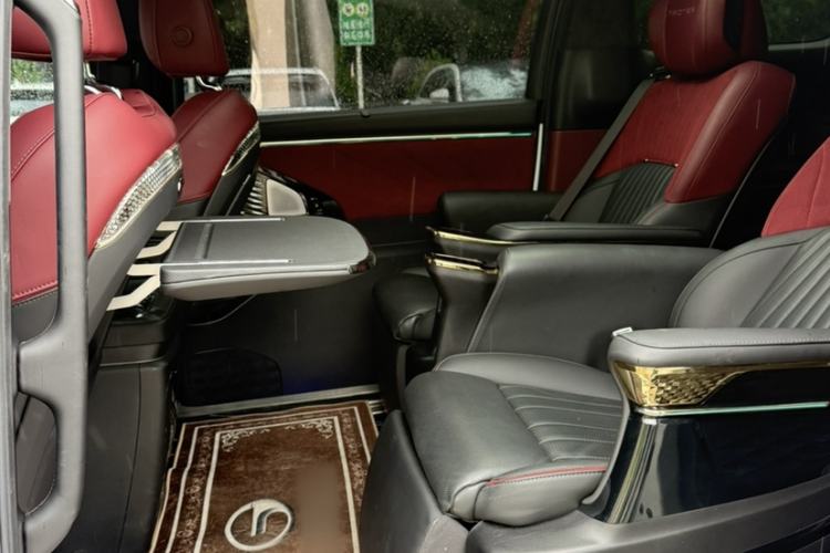 Used GAC Trumpchi M8 2023 Zongshi Series 400T Flagship Edition Interior 5
