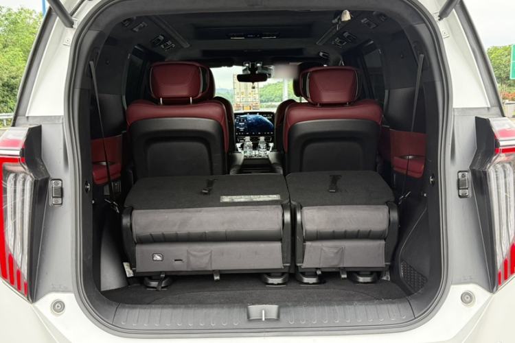 Used GAC Trumpchi M8 2023 Zongshi Series 400T Ultimate Edition Interior 5
