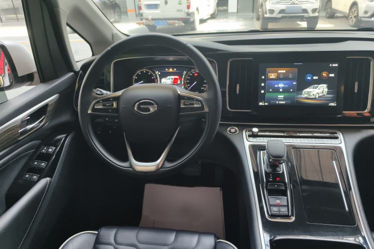 Used GAC Trumpchi M8 2023 Lingxiu Series 390T Luxury Edition Interior 5