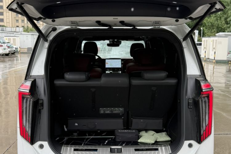 Used GAC Trumpchi M8 2023 Zongshi Series 400T Flagship Edition Interior 6