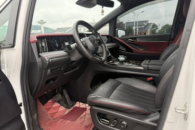 Used GAC Trumpchi M8 2023 Zongshi Series 400T Ultimate Edition Interior 6
