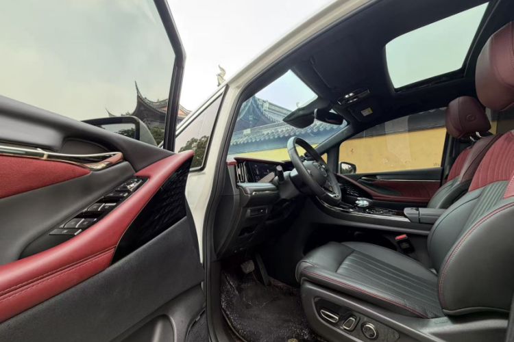 Used GAC Trumpchi M8 2023 Zongshi Series 400T Flagship Edition Interior 6