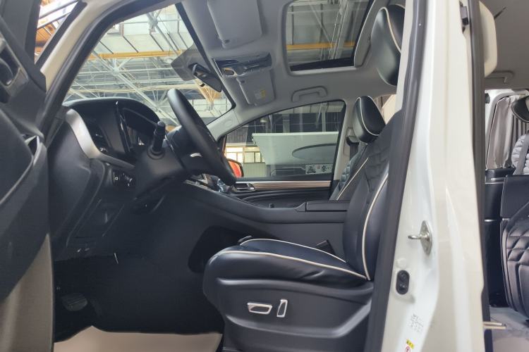 Used GAC Trumpchi M8 2023 Lingxiu Series 390T Luxury Edition Interior 6