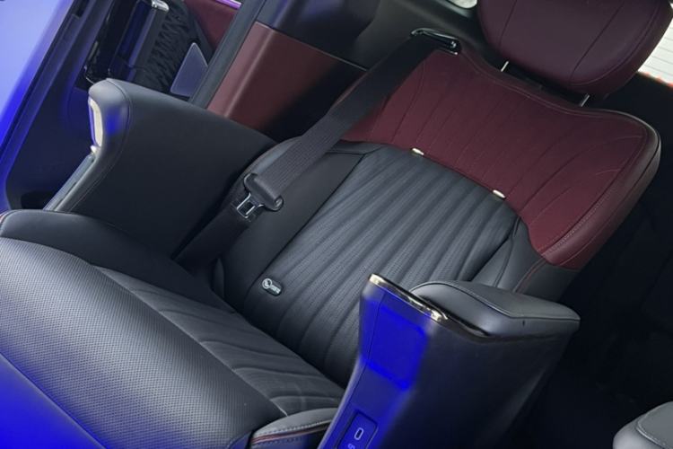 Used GAC Trumpchi M8 2023 Zongshi Series Dual-Motor Supreme Edition Interior 6