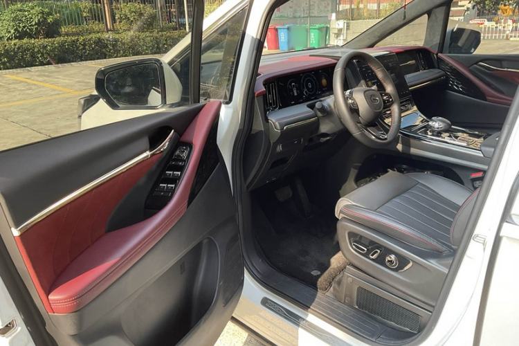 Used GAC Trumpchi M8 2023 Zongshi Series 400T Ultimate Edition Interior 6
