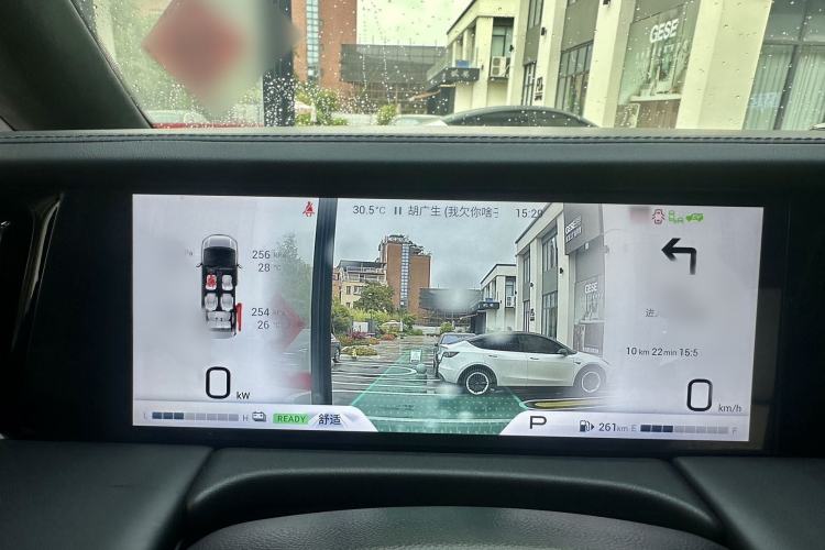 Used GAC Trumpchi M8 2023 Zongshi Series Dual-Motor YuZun Edition Interior 7