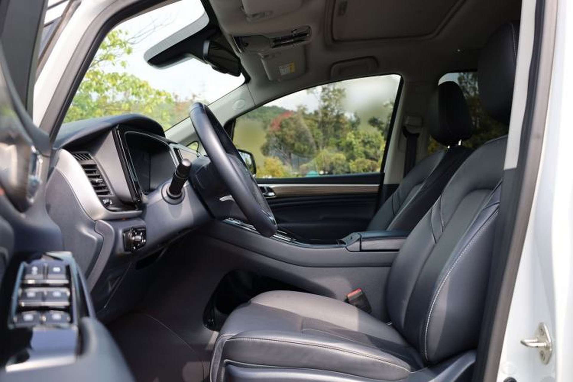 Used GAC Trumpchi M8 2023 Lingxiu Series 390T Prestige Edition Interior 8