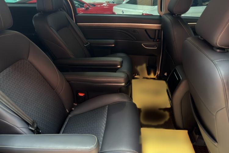 Used GAC Trumpchi M8 2023 Lingxiu Series 390T Luxury Edition Interior 9
