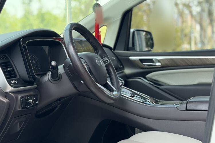 Used GAC Trumpchi M8 2023 Lingxiu Series 390T Ultimate Edition Interior 9
