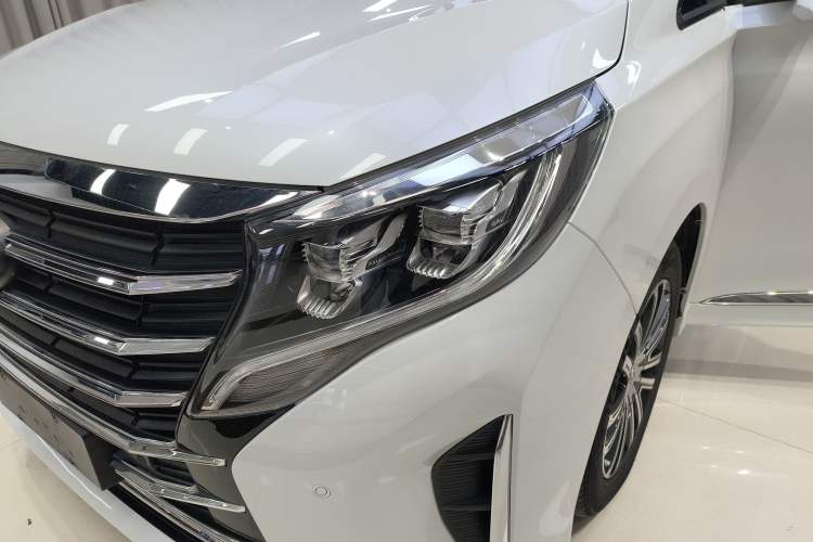 Used GAC Trumpchi M8 2023 Lingxiu Series 390T Prestige Edition Left Front Headlight