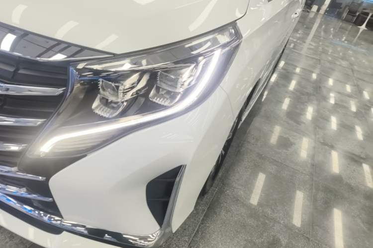 Used GAC Trumpchi M8 2023 Lingxiu Series 390T Deluxe Edition Left Front Headlight