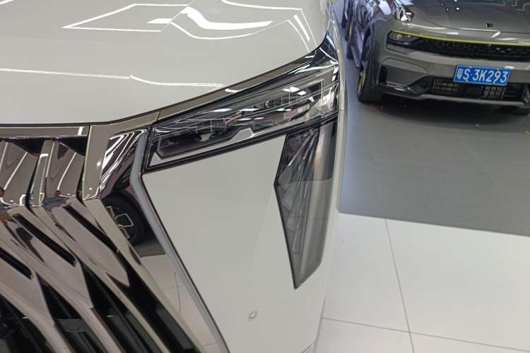 Used GAC Trumpchi M8 2023 Zongshi Series Dual-Motor Flagship Edition Left Front Headlight