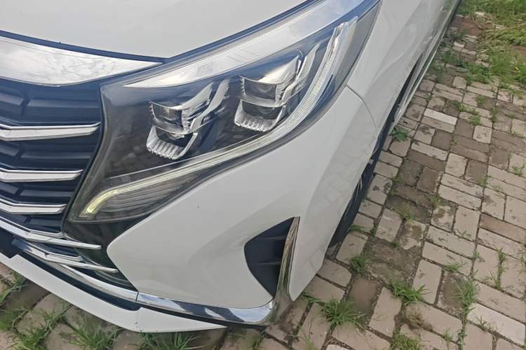 Used GAC Trumpchi M8 2023 Lingxiu Series 390T Deluxe Edition Left Front Headlight