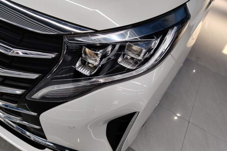 Used GAC Trumpchi M8 2023 Lingxiu Series 390T Prestige Edition Left Front Headlight