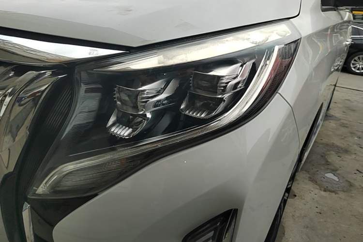 Used GAC Trumpchi M8 2023 Lingxiu Series 390T Prestige Edition Left Front Headlight