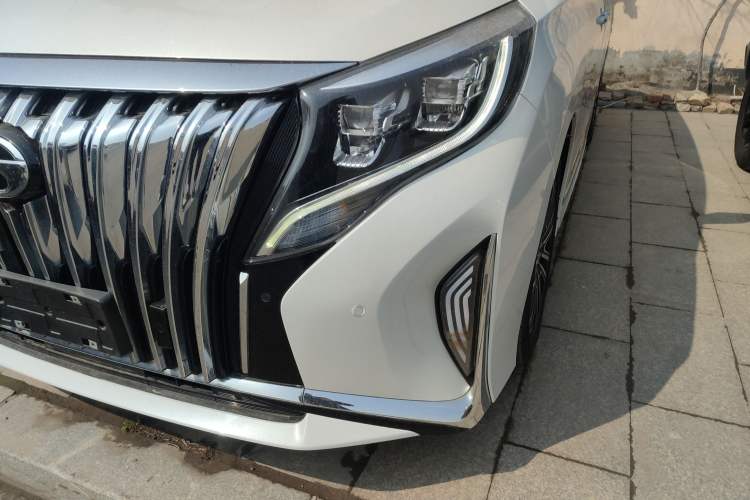 Used GAC Trumpchi M8 2023 Lingxiu Series 390T Ultimate Edition Left Front Headlight