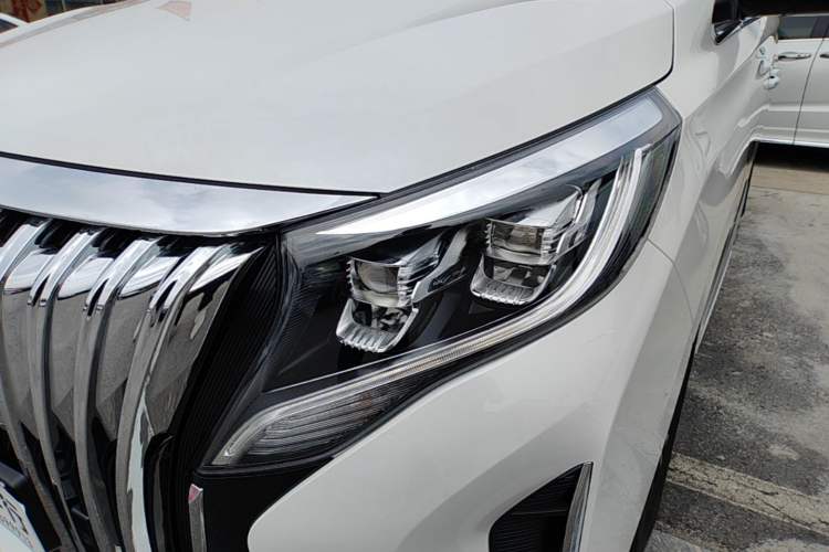Used GAC Trumpchi M8 2023 Lingxiu Series 390T Luxury Edition Left Front Headlight