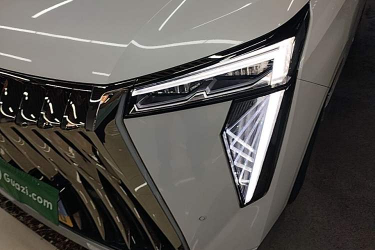Used GAC Trumpchi M8 2023 Zongshi Series Dual-Motor Flagship Edition Left Front Headlight