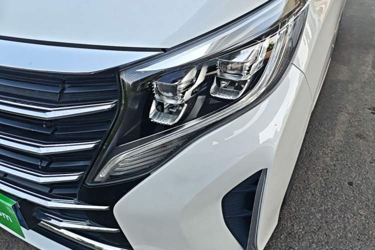 Used GAC Trumpchi M8 2023 Lingxiu Series 390T Deluxe Edition Left Front Headlight