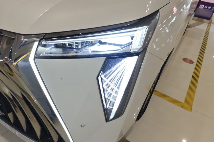 Used GAC Trumpchi M8 2023 Zongshi Series 400T Ultimate Edition Left Front Headlight