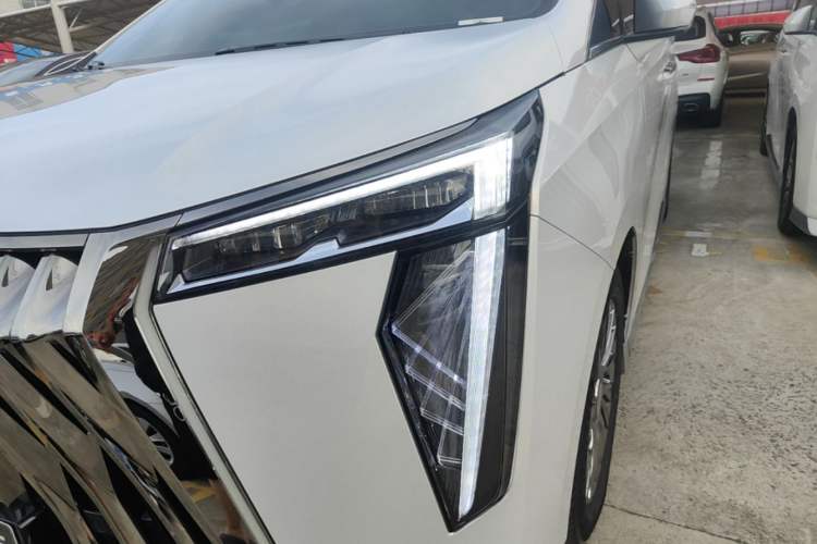 Used GAC Trumpchi M8 2023 Zongshi Series 400T Flagship Edition Left Front Headlight