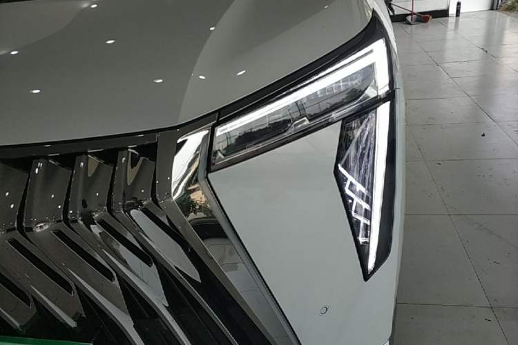 Used GAC Trumpchi M8 2023 Zongshi Series 400T Flagship Edition Left Front Headlight