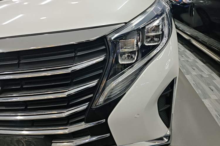 Used GAC Trumpchi M8 2023 Lingxiu Series 390T Prestige Edition Left Front Headlight