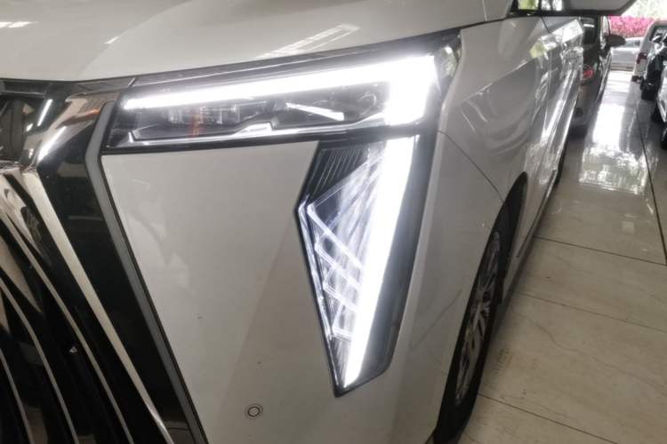Used GAC Trumpchi M8 2023 Zongshi Series Dual-Motor YuZun Edition Left Front Headlight