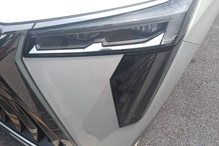 Used GAC Trumpchi M8 2023 Zongshi Series 400T Flagship Edition Left Front Headlight