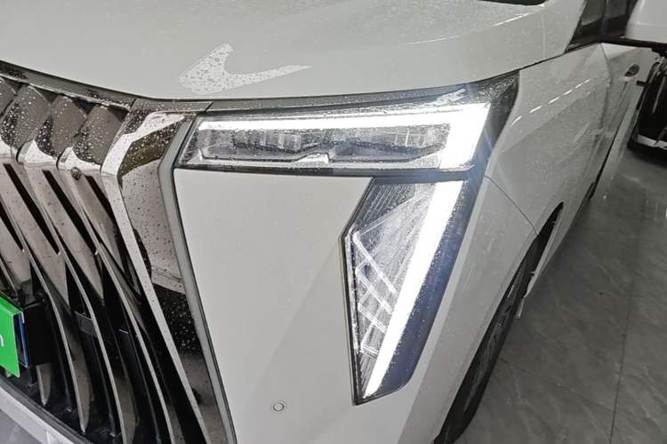Used GAC Trumpchi M8 2023 Zongshi Series 400T Ultimate Edition Left Front Headlight