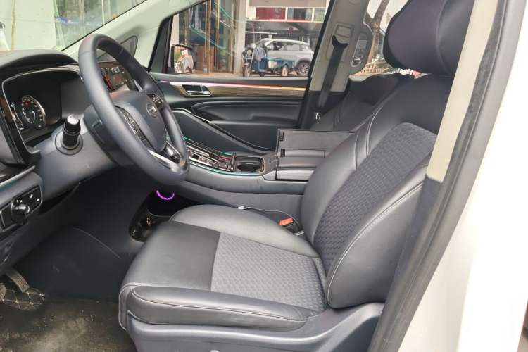 Used GAC Trumpchi M8 2023 Lingxiu Series 390T Luxury Edition Left Front Seat