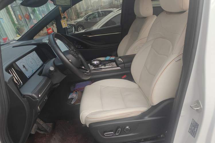 Used GAC Trumpchi M8 2023 Zongshi Series Dual-Motor YuZun Edition Left Front Seat