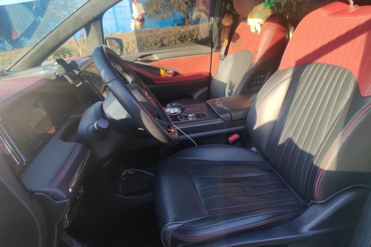 Used GAC Trumpchi M8 2023 Zongshi Series Dual-Motor Flagship Edition Left Front Seat
