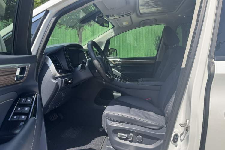 Used GAC Trumpchi M8 2023 Master Series 390T Ultimate Edition Left Front Seat