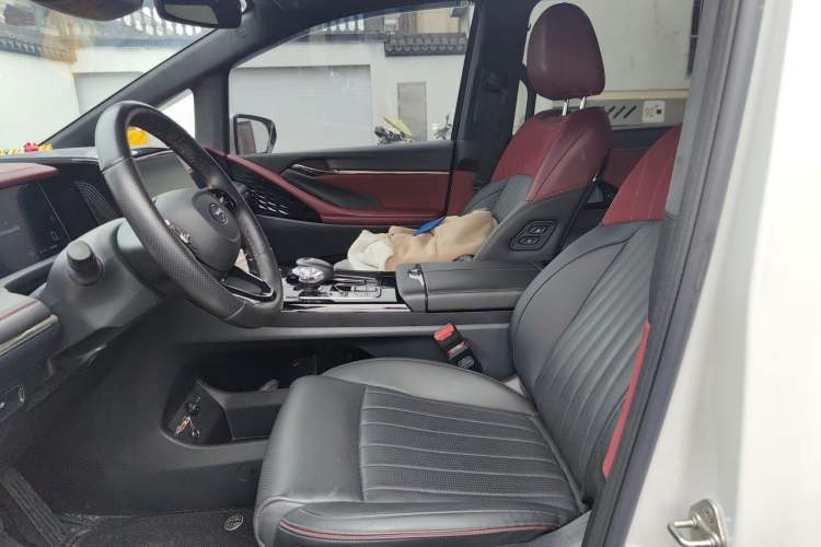 Used GAC Trumpchi M8 2023 Zongshi Series 400T Ultimate Edition Left Front Seat