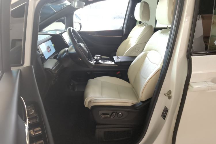 Used GAC Trumpchi M8 2023 Zongshi Series Dual-Motor YuZun Edition Left Front Seat