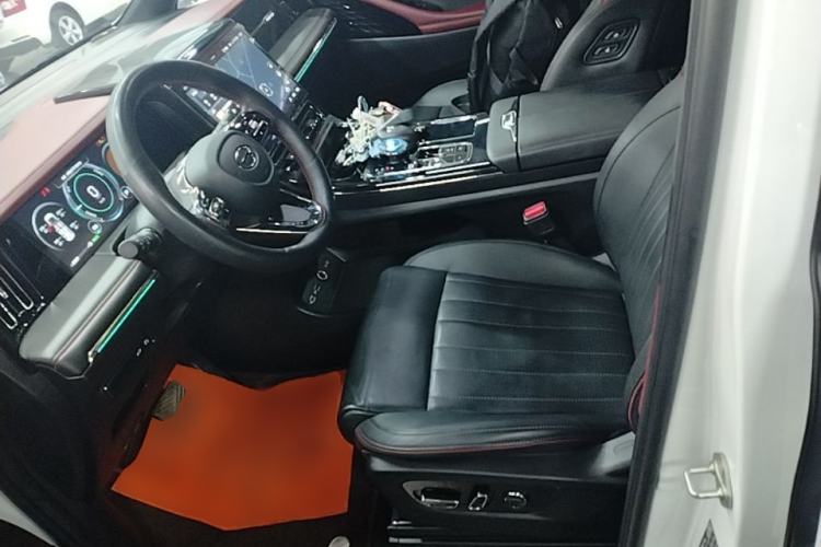 Used GAC Trumpchi M8 2023 Zongshi Series Dual-Motor Flagship Edition Left Front Seat