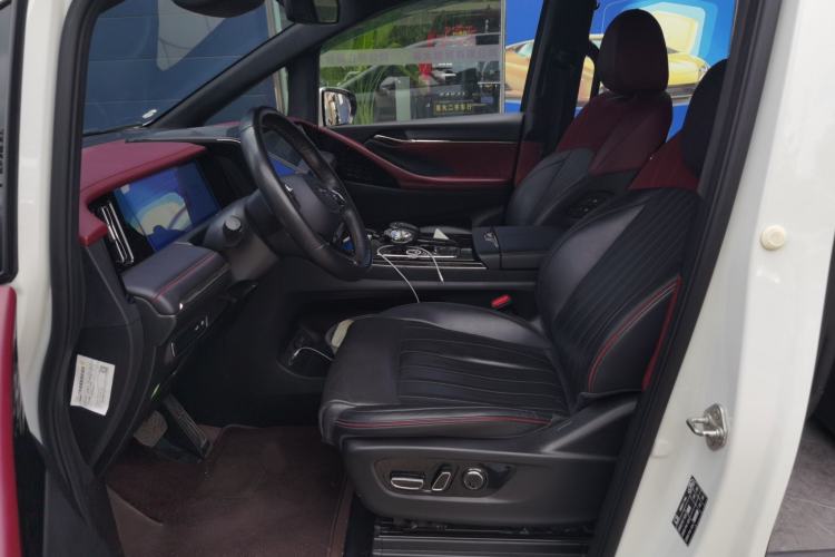 Used GAC Trumpchi M8 2023 Zongshi Series Dual-Motor Supreme Edition Left Front Seat