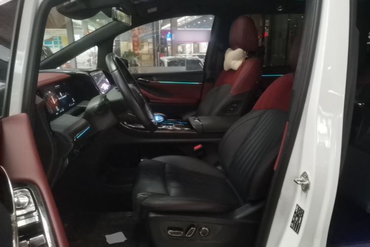 Used GAC Trumpchi M8 2023 Zongshi Series Dual-Motor YuZun Edition Left Front Seat