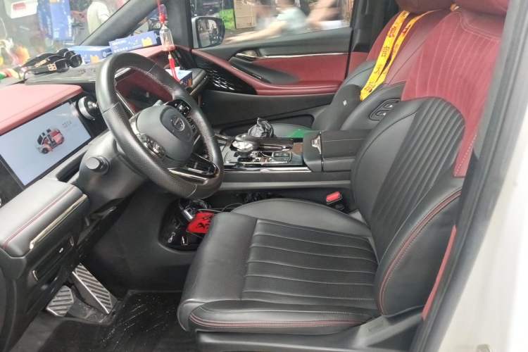 Used GAC Trumpchi M8 2023 Zongshi Series 400T Ultimate Edition Left Front Seat